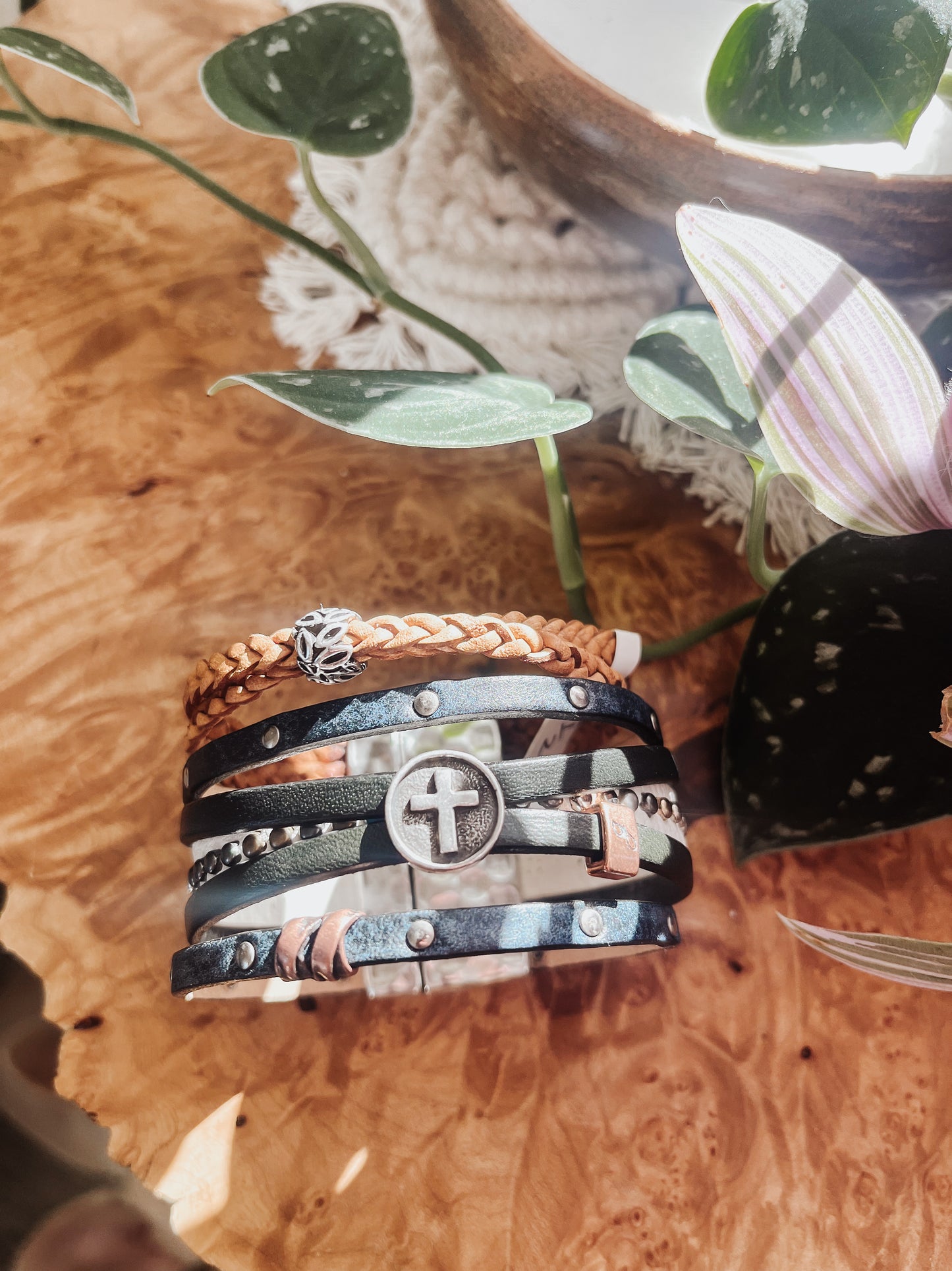 “Keep it Simple” Leather Bracelet