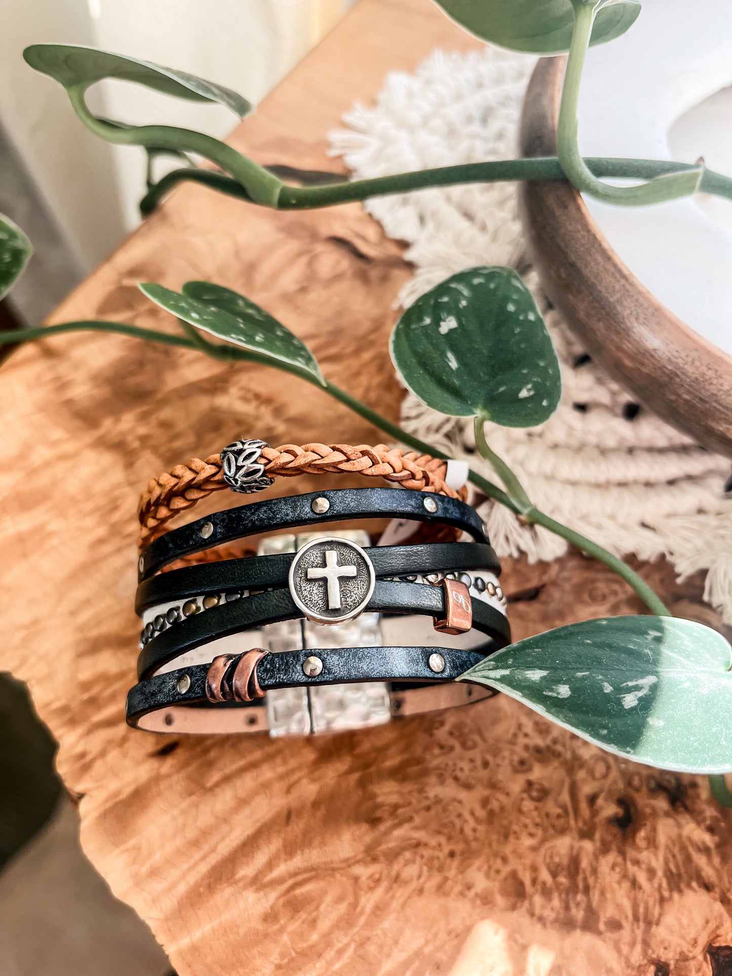 “Keep it Simple” Leather Bracelet