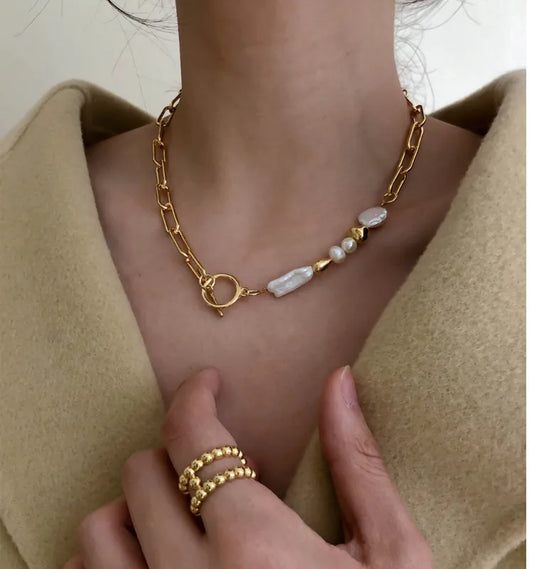 Luxe Link Pearl Necklace