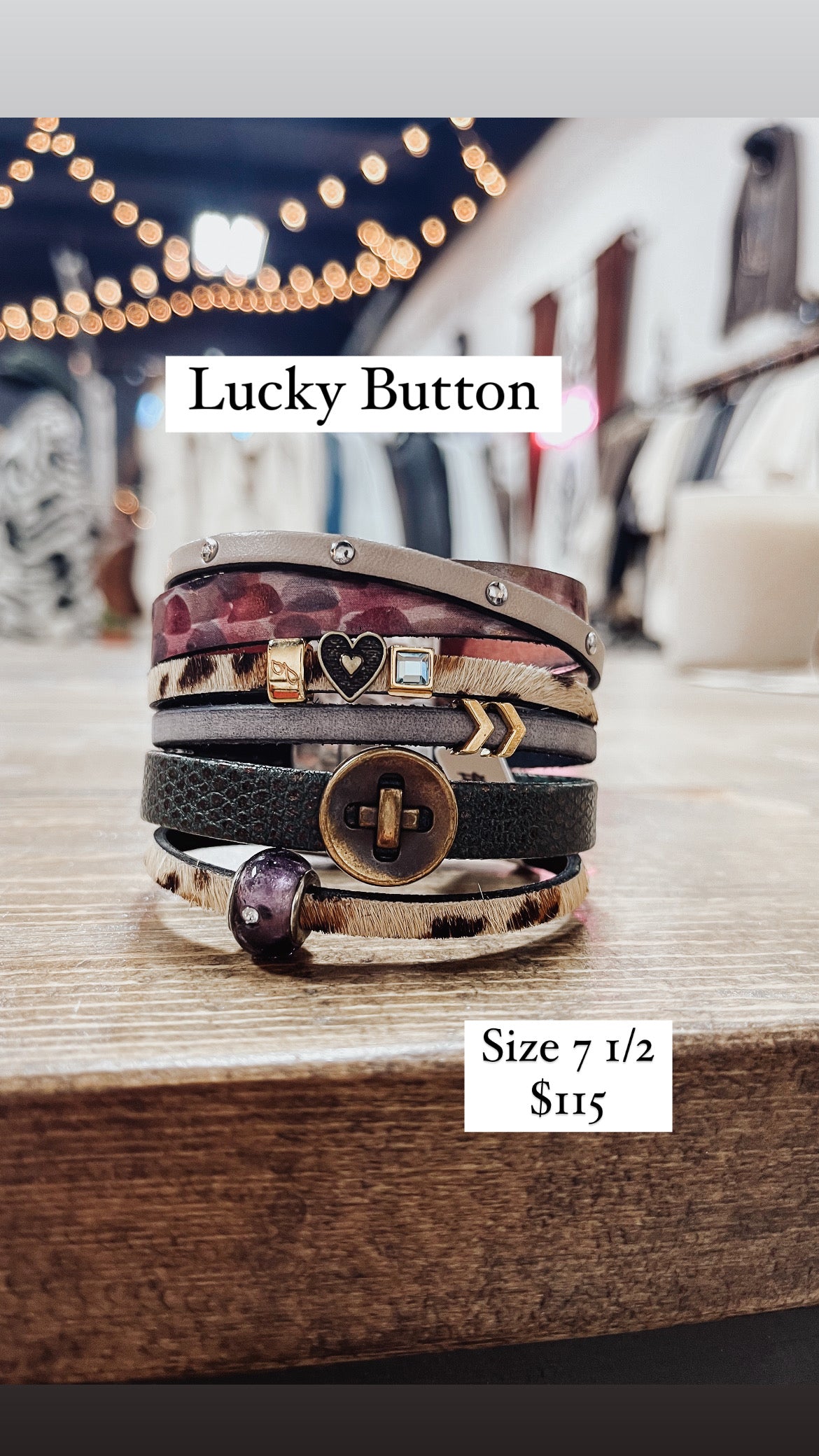 “Lucky Button” leather bracelet