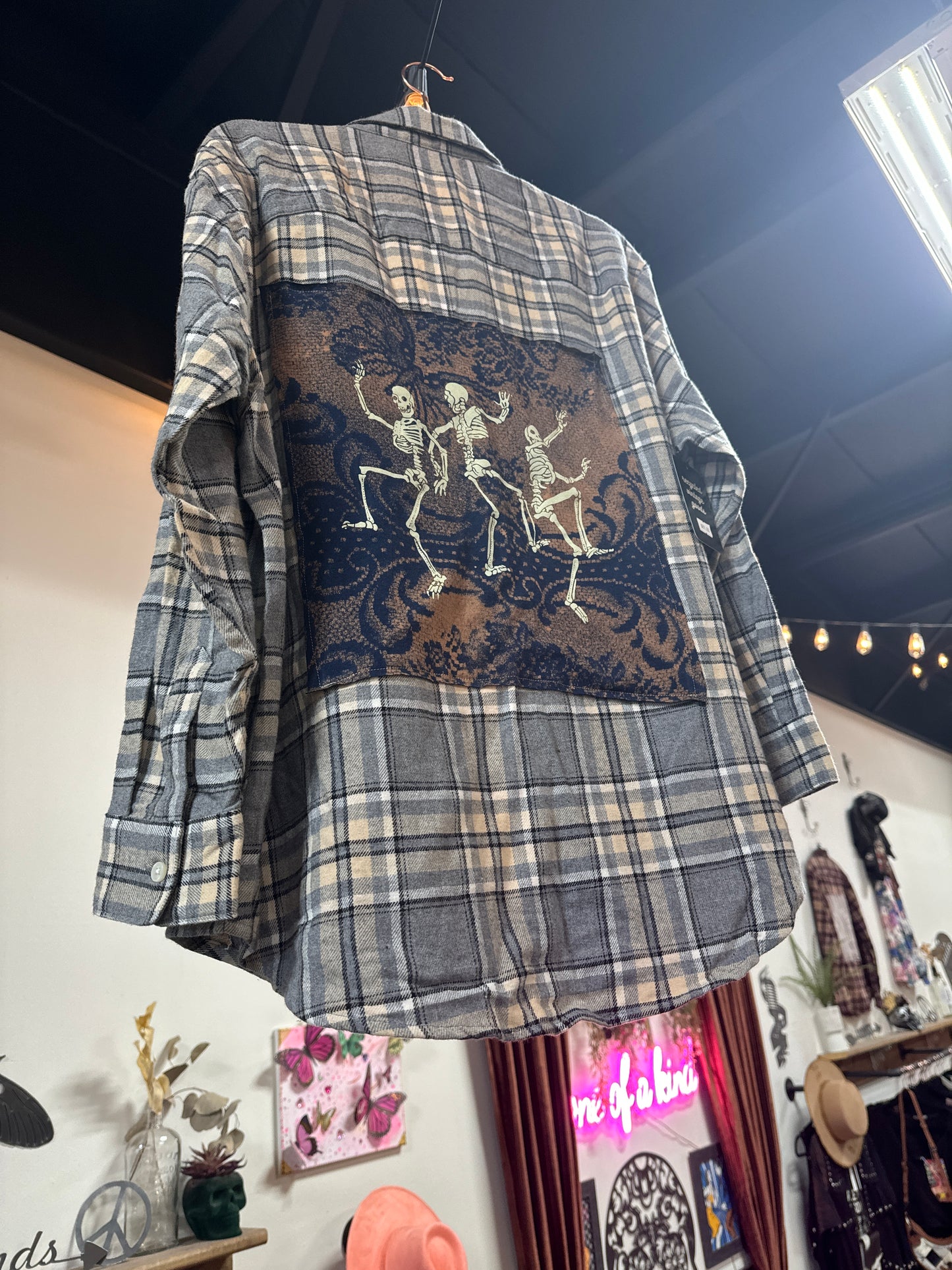 Dancing Skelly Flannel